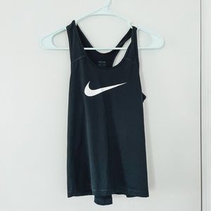 Black Nike Pro top - size Children’s Large